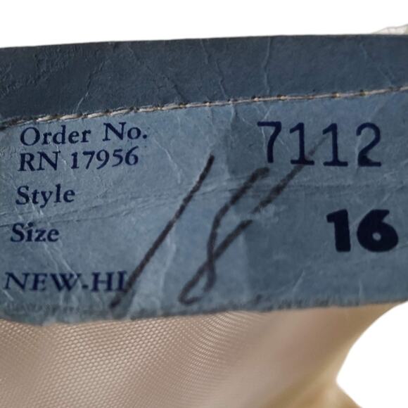 Vintage 60s Fit and Flare Coquette Party Dress Size 6 Ivory Enka Nylon Chiffon - Picture 16 of 16